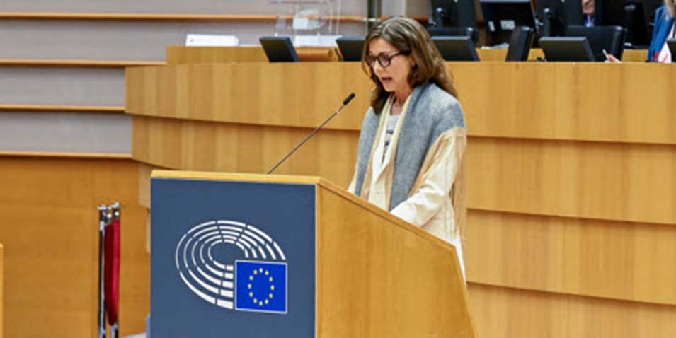 Pernille Weiss, EU-parlamentets rapportör för förslaget till läkemedelslagstiftning, under debatten. 